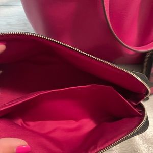 Wallet and makeup case NO purse!!